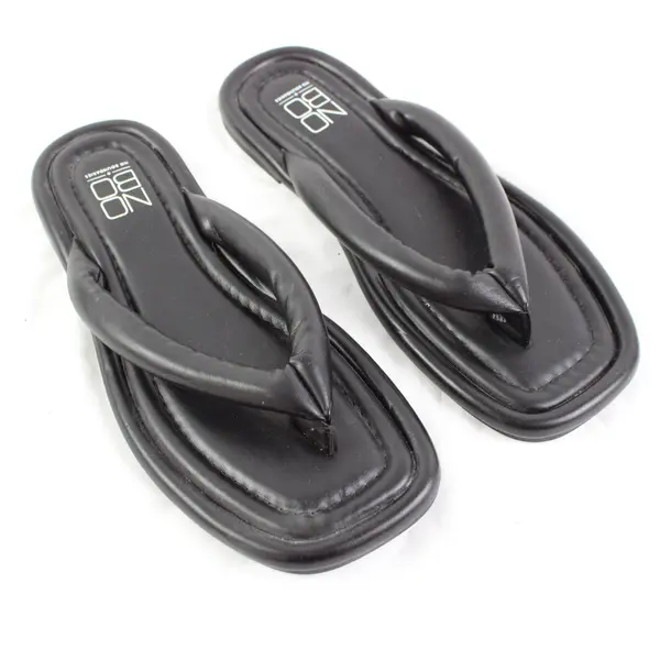 No Boundaries Black Square Toe Puffy Flip Flop Sandals Women's US Size 7