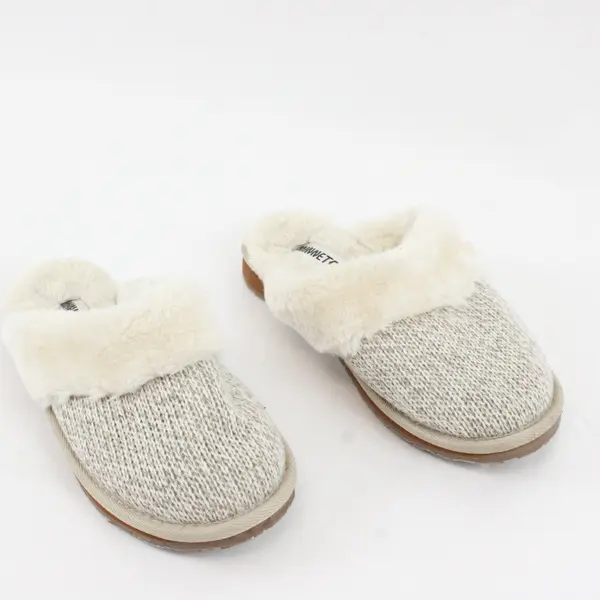 Minnetonka White and Gray Knit Faux Fur Lined Slippers Women's US Size 7M