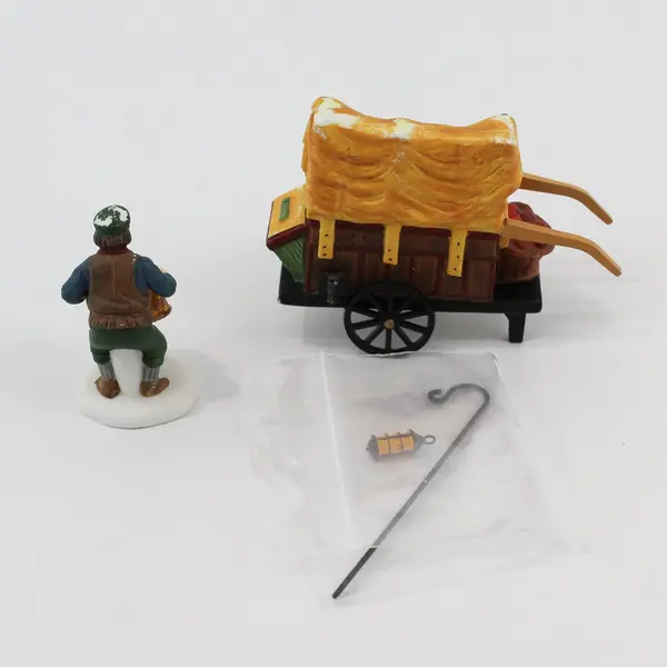 Dept 56 Dickens Village Chelsea Market Fruit Monger 58130 Porcelain