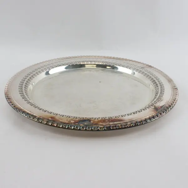 Vintage Wm A Rogers Silverplate Pierced Reticulated Serving Platter 14.75"
