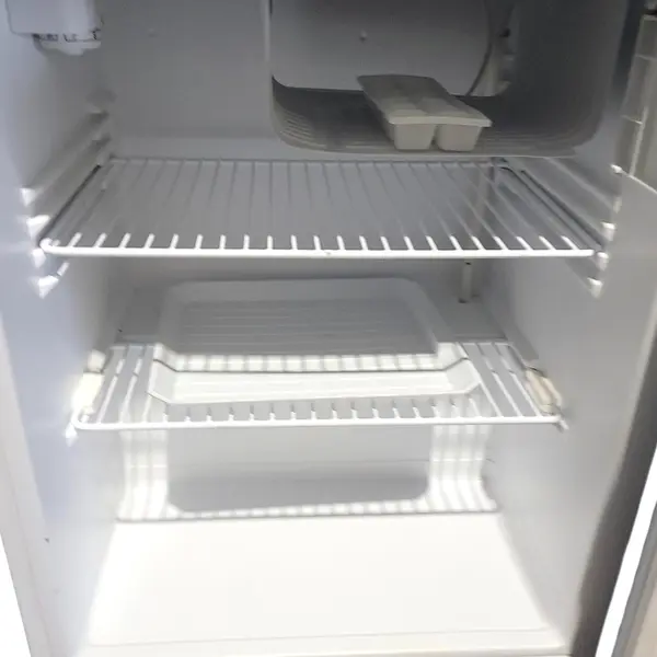 Haier BC-76 Mini Fridge w Freezer Compact Dorm Office Refrigerator