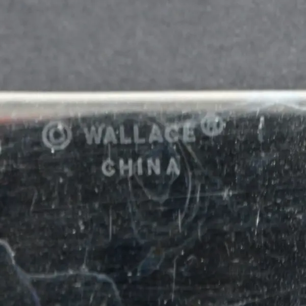 Set of 6 Wallace Silver Summerset Pattern 18/8 Stainless Dinner Knives 9.5"