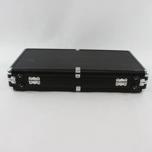Portable Poker Chips Set 300-Count Aluminum Carry Case 2-6 Players