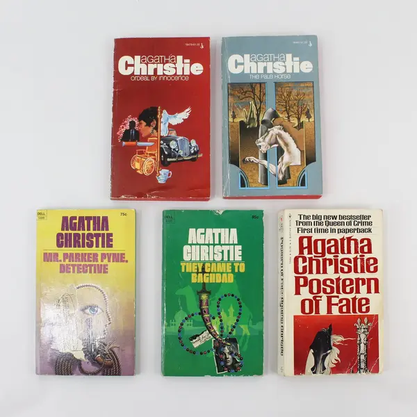 Lot of 5 Vintage 1974 Agatha Christie Murder Mystery Novels Paperback Good