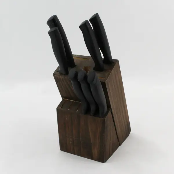  Set of 7 Farberware Knives with Wood Knife Block 18N355