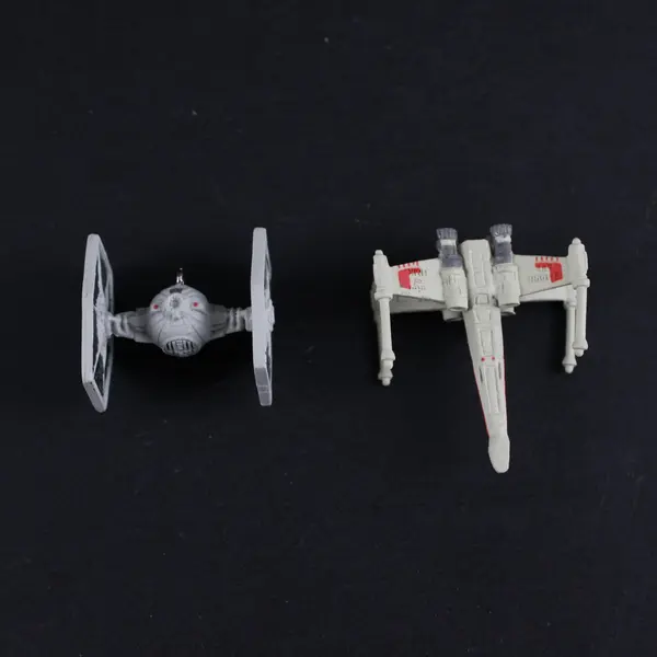 Lot of 2 Star Wars Christmas Ornaments Holiday Decor Collectibles