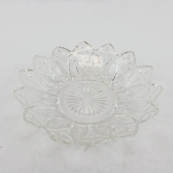 Decorative Glass Dish in Flower Petal Pattern