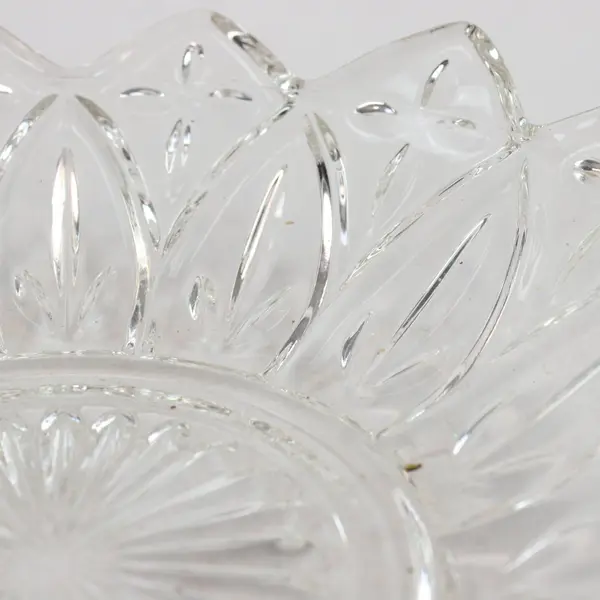 Decorative Glass Dish in Flower Petal Pattern