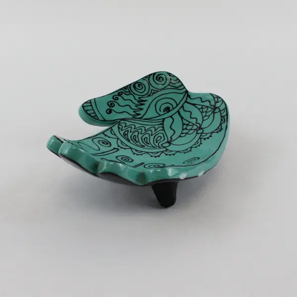 Signed LG Gossett Handmade Studio Pottery Hand Trinket Dish  5" FLAWED