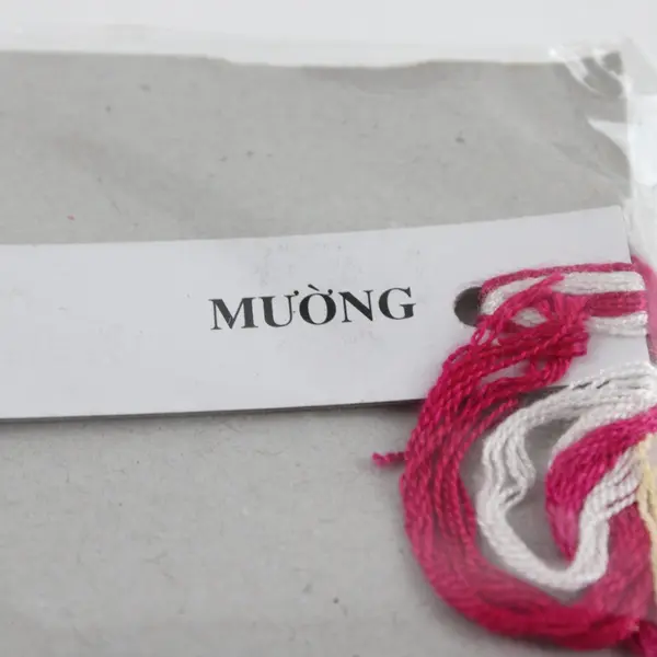 Vietnamese Muong Ethnic Costume Paper Bookmark Souvenir New