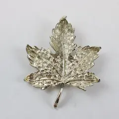 Vintage Coro Maple Leaf Gold-Tone Brooch 2.5"