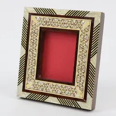 VTG Handmade Mother of Pearl Mosaic Inlay Tabletop Picture Frame 2.25"x2.75"