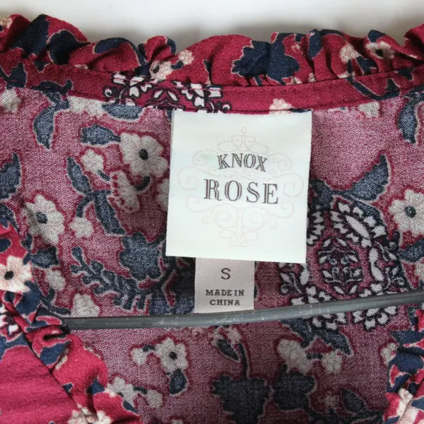 Knox Rose Red and Navy Floral Print Half-Sleeved Blouse Women's Small