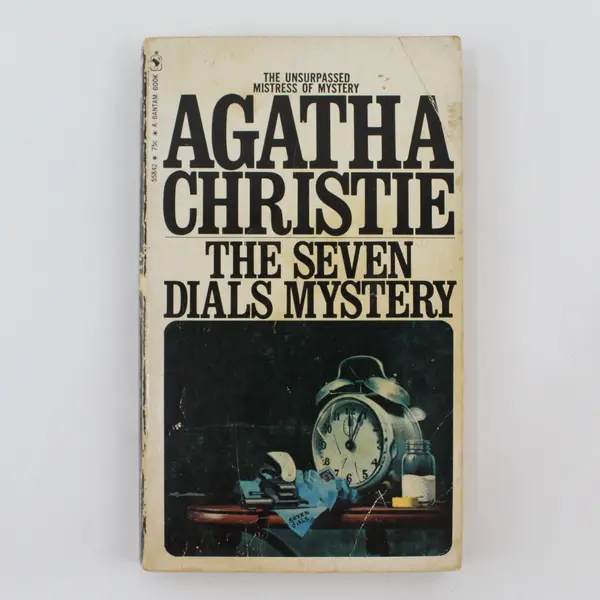 2 Vintage Agatha Christie Books Mysterious Affair at Styles Seven Dials Mystery