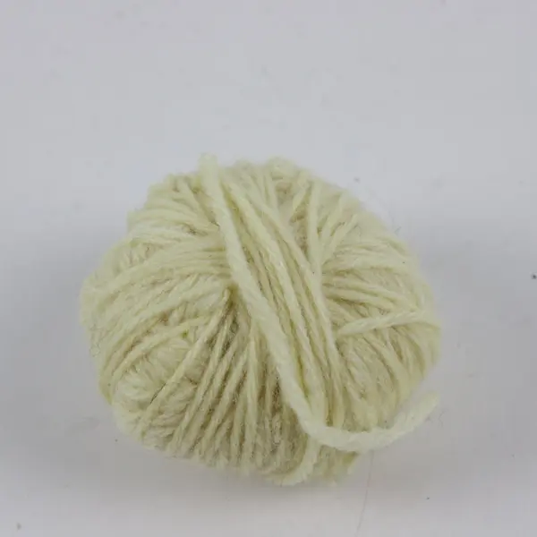 Lot of 4 White & Off White Yarn Balls for Knitting Crochet Crafting Used