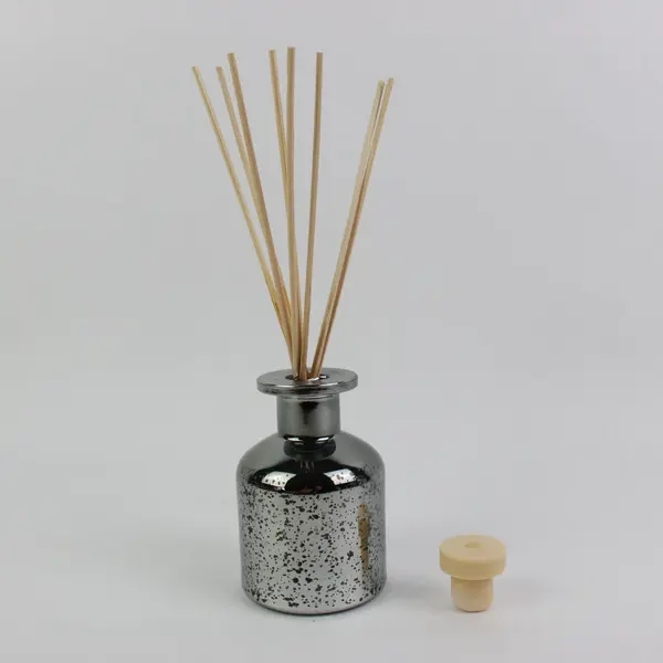 Bee & Willow Home Lavender & Juniper Reed Diffuser D on Front