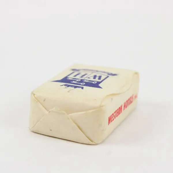Western Hotels Inc 1962 Seattle World's Fair Eye of the Needle Sugar Cube