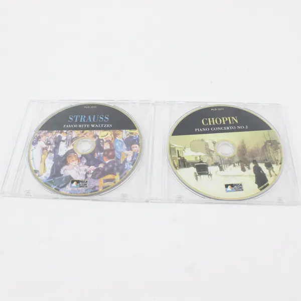 Lot of 2 Classical Music CDs Strauss Waltzes & Chopin Piano Concerto No. 2