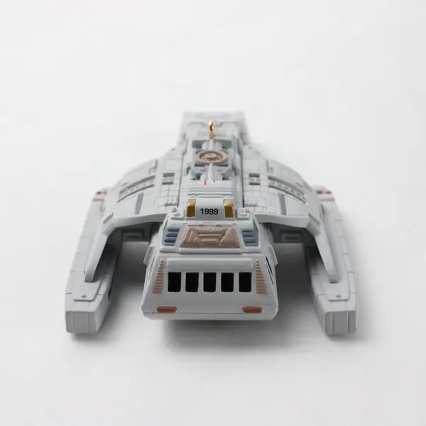 Hallmark Keepsake Star Trek Deep Space Nine Runabout USS Rio Grande Ornament