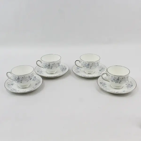Set of 4 Vintage Wedgwood Belle Fleur Bone China Footed Cups And Saucers