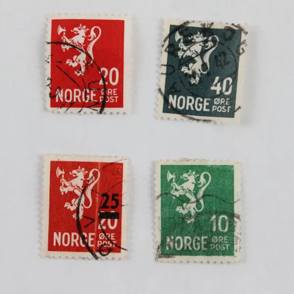 Lot Of 10 Norway Royal Lion Coat Of Arms Stamps Used Canceled 