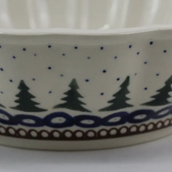 Boleslawiec Trees With Dot Snowflakes Serving Bowl 9.5"