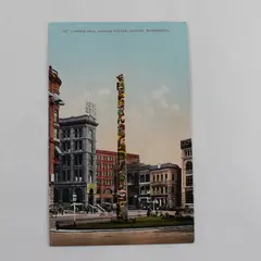 VTG Totem Pole Pioneer Square Seattle Washington Color Litho Postcard