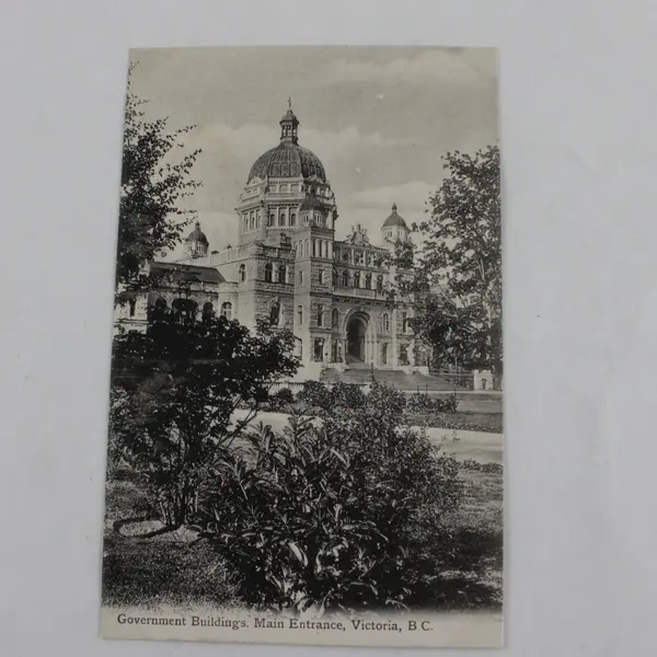 Vintage Government Buildings Victoria British Columbia Canada Litho Postcard