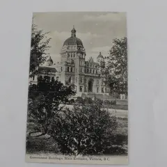 Vintage Government Buildings Victoria British Columbia Canada Litho Postcard