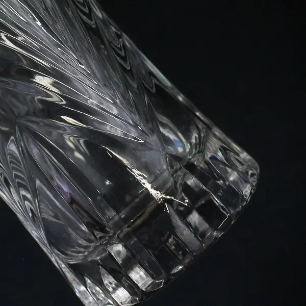 Mikasa 4.75 Inch Accent Crystal Bud Vase Made In Japan 