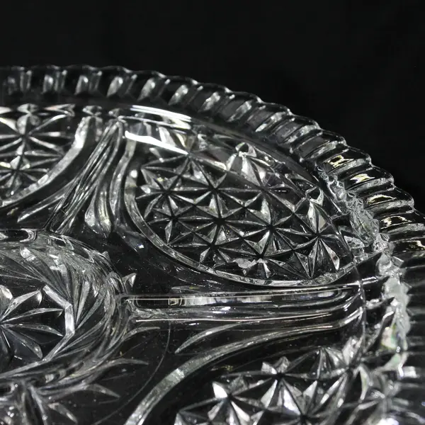 Anchor Hocking Stars & Bars 12 in Round 5-Part Divided Relish Platter