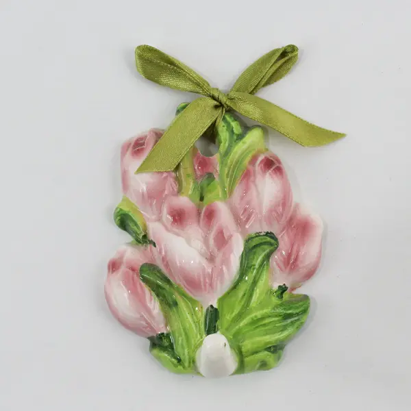 Set of 4 Embossed Flower Wall Plaques Made In China Tulips Daffodils Lilies