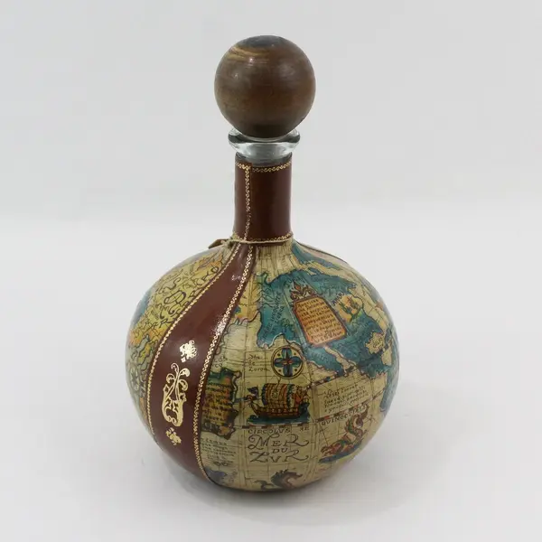 Noymez Leather Covered Glass Decanter Old World Globe Pattern Italy