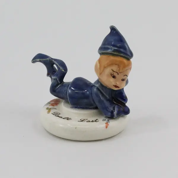 2 Vintage Ceramic Pixie Figurines Reading I Dealt Last Signed Yalena