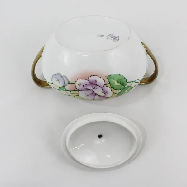 Royal Munich Hand Painted Wild Rose Pattern Sugar Bowl Bavaria