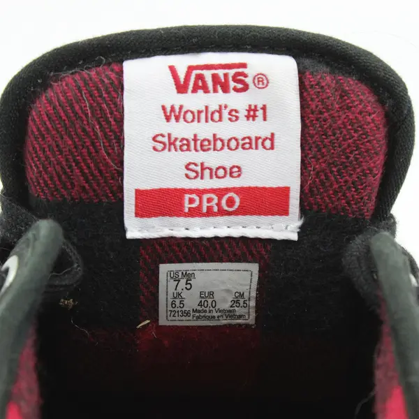 Vans Ultracush Pro HD Black Canvas Skate Shoes Red Plaid Lined Men's Size 7.5