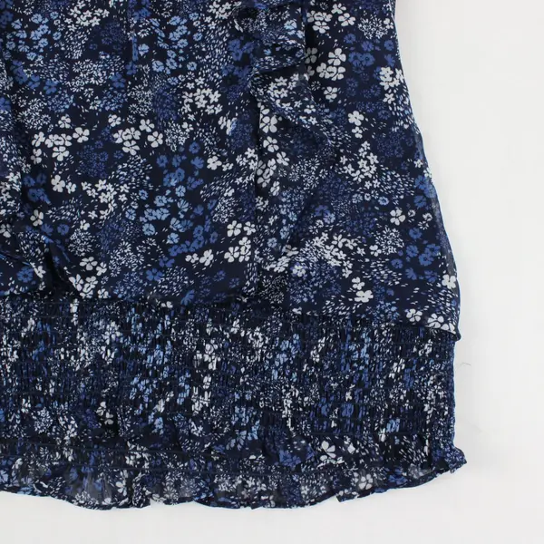 CeCe Blue Floral Pattern V-Neck Ruffled Top Women's Medium