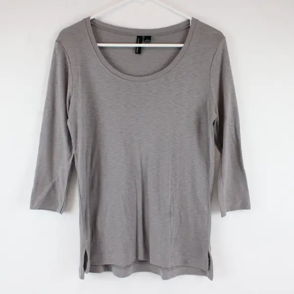 Cynthia Rowley Light Gray 3/4 Sleeve Shirt Top Women's L