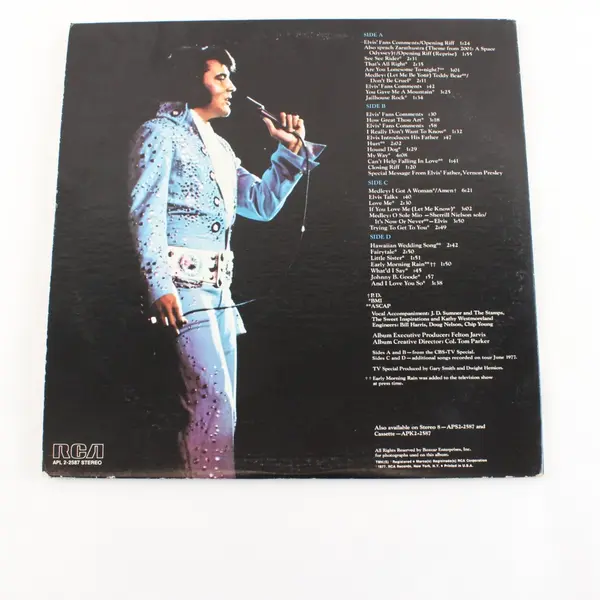  Elvis In Concert  2 12" Vinyl Record 