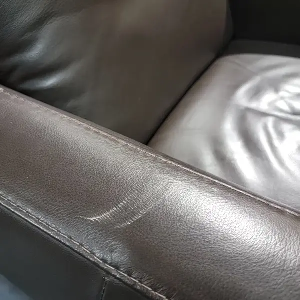 Natuzzi Editions Leather Recliner Chair Brown Manual Reclining - Local Pickup