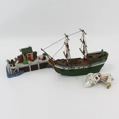 1998 Dept. 56 New England Village The Emily Louise 2 Piece Set 56581