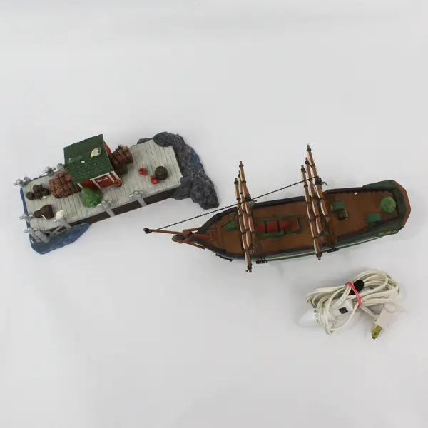 1998 Dept. 56 New England Village The Emily Louise 2 Piece Set 56581