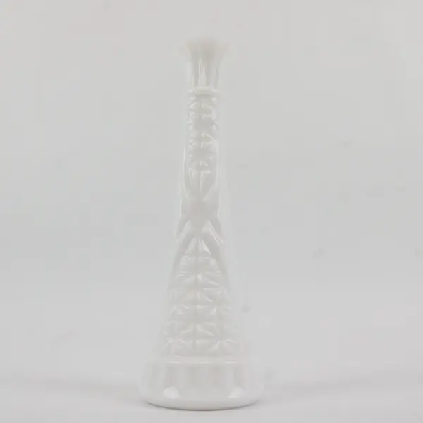 Anchor Hocking Stars & Bars Milk Glass Bud Vase 6.75in White