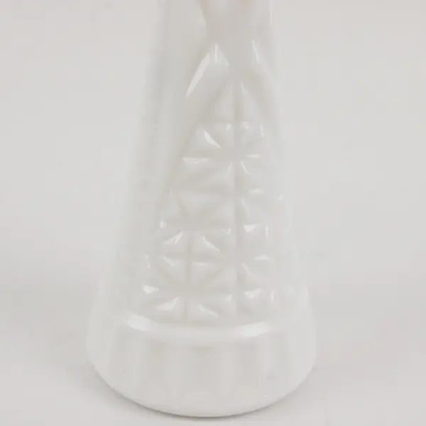 Anchor Hocking Stars & Bars Milk Glass Bud Vase 6.75in White