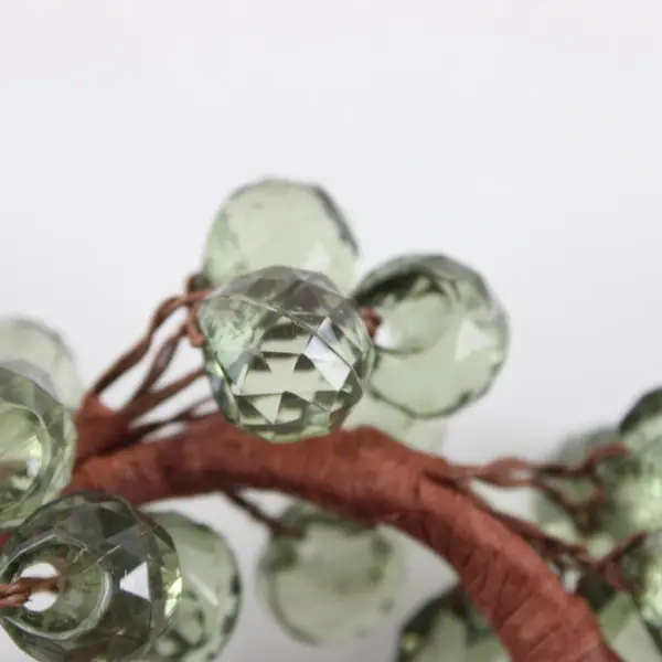 Set of 2 Matching Napkin Rings Green Hard Plastic Berries 