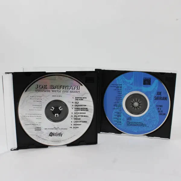 Lot of 2 Joe Satriani CDs Flying in a Blue Dream Surfing with the Alien