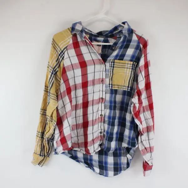 SO Goods For Life Women's Multicolor Flannel Plaid Long Sleeve Button-Up, Size M