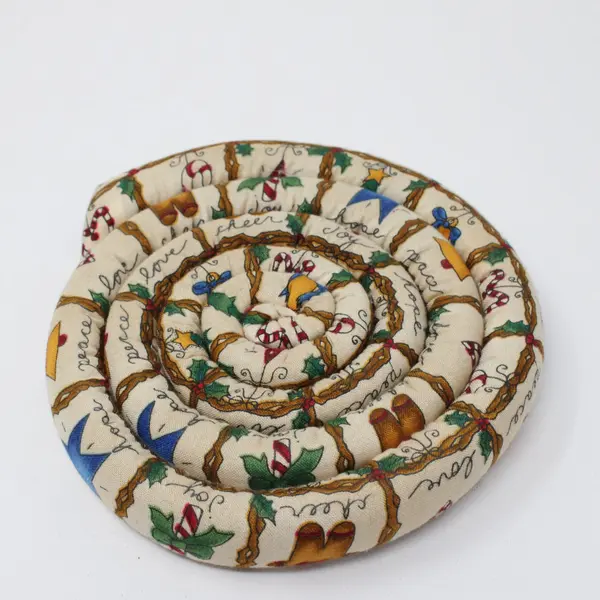 Handmade Fabric Coiled Christmas Trivet 6x6 Unbranded