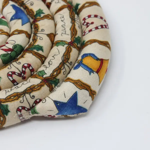 Handmade Fabric Coiled Christmas Trivet 6x6 Unbranded