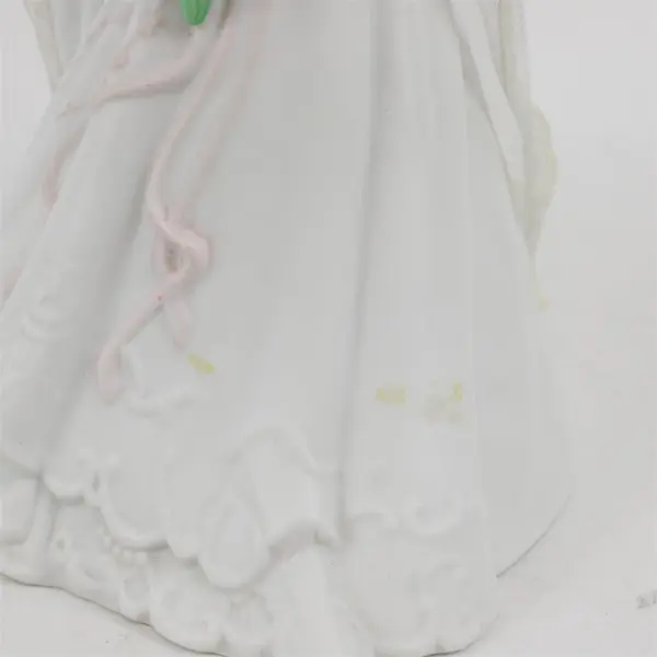 1987 Enesco Saluting Bride G.G. Santiago Music Box Figurine Ever Green
